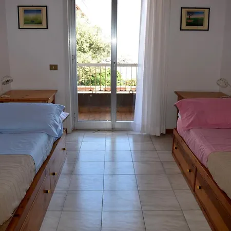 Beach House Il Gabbiano Letojanni