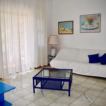 Beach House Il Gabbiano Letojanni